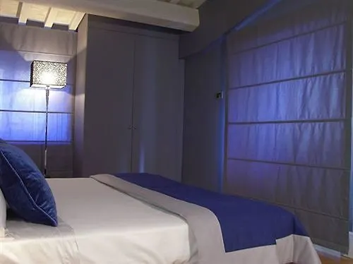Acomodação com café da manhã  Moses Fountain 4*